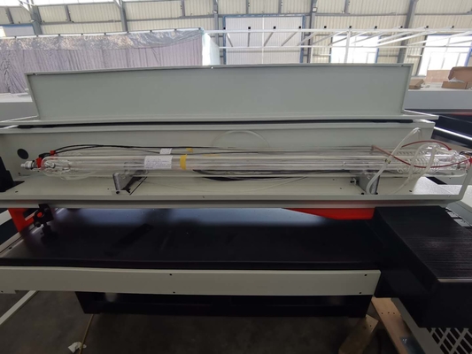 AC 220v 50HZ 60HZ 18000mm / min CO2 150W Wycinarka laserowa